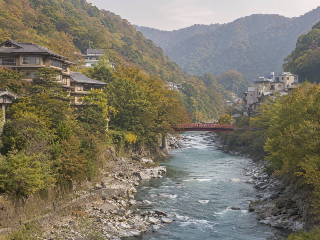 塩原温泉を流れる箒川と渓谷の温泉街